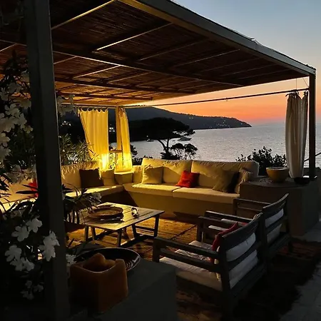 The Red Mullet House Villa *