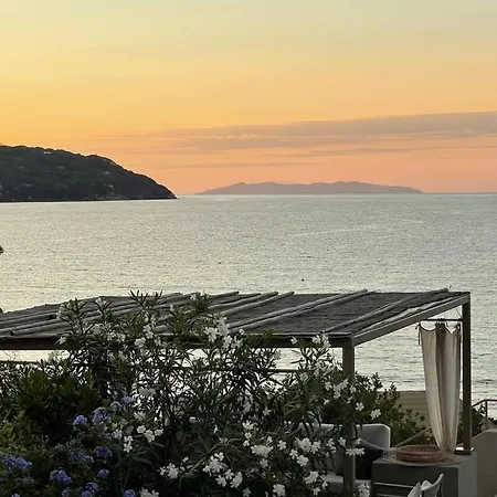 Вилла The Red Mullet House Проккио