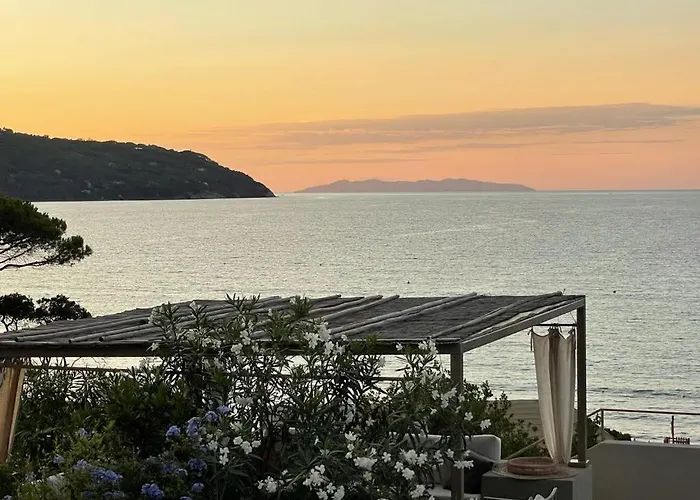 Villa The Red Mullet House Procchio (Isola d'Elba)